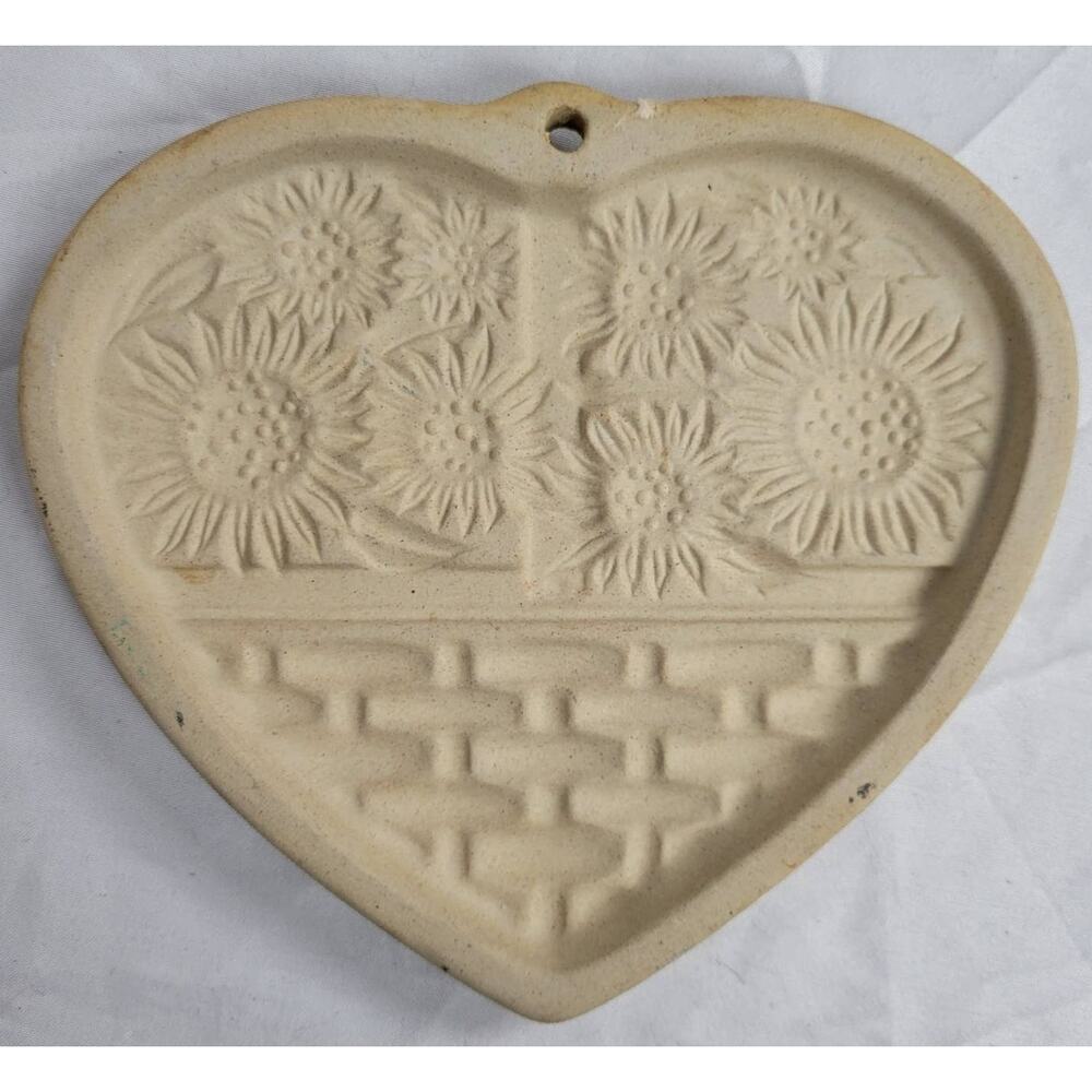 The Pampered Chef Ltd. Sunflower Basket 1994
